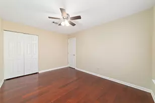 3215 Park Garden Dr, Kingwood, TX 77339 - Photo 39