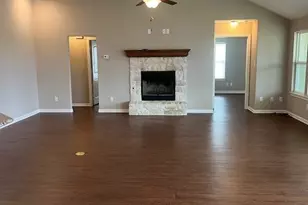 411 Resort Dr, Livingston, TX 77351 - Photo 9