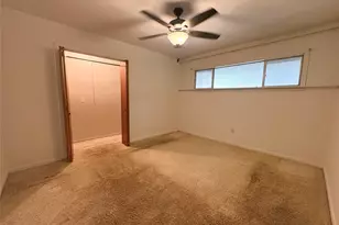 3413 Cherry Ln, Bay City, TX 77414 - Photo 9