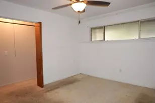 3413 Cherry Ln, Bay City, TX 77414 - Photo 17