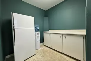 221 N Houston, Wharton, TX 77488 - Photo 13