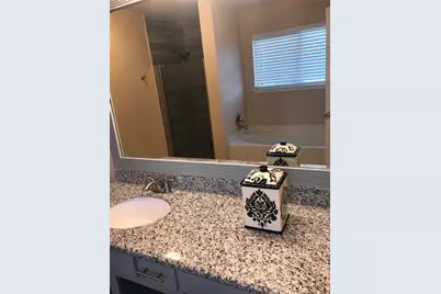 2844 Morningmist Lane, Dickinson, TX 77539 - Photo 9