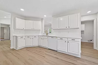 3418 Luton Park Drive, Houston, TX 77082 - Photo 25