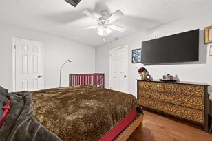 805 Camelot Ln, Friendswood, TX 77546 - Photo 35