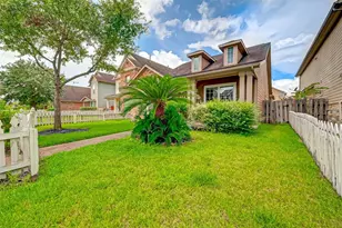 7130 Pavilion Dr, Houston, TX 77083 - Photo 5