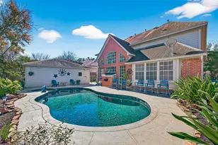 17 Turtle Creek Manor, Sugar Land, TX 77479 - Photo 1