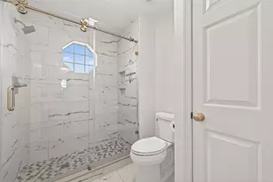 17 Turtle Creek Manor, Sugar Land, TX 77479 - Photo 35