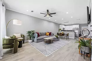 4903 Mallow St, Houston, TX 77033 - Photo 3