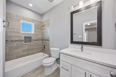 4903 Mallow Street #A, Houston, TX 77033 - Photo 9