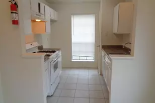 13738 Sablecrest St, Houston, TX 77014 - Photo 23