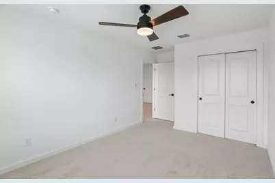 7922 Jade Crest Drive, Angleton, TX 77515 - Photo 21