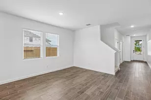 7922 Jade Crst Dr, Angleton, TX 77515 - Photo 7