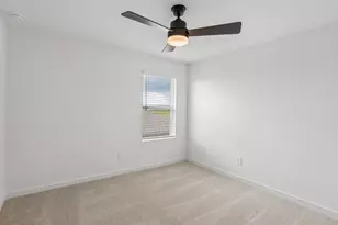 7922 Jade Crst Dr, Angleton, TX 77515 - Photo 17