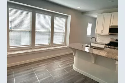5106 Klein Orchard Drive, Houston, TX 77066 - Photo 9
