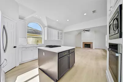 1911 Shining Stream Lane, Richmond, TX 77406 - Photo 11