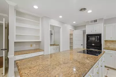 7715 Brush Wood Drive, Houston, TX 77088 - Photo 13