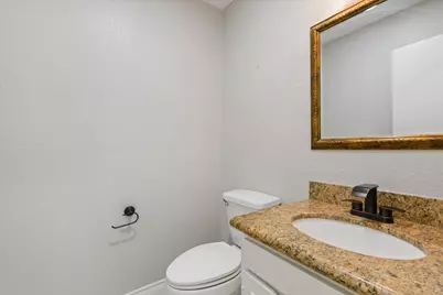 7715 Brush Wood Drive, Houston, TX 77088 - Photo 17