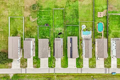 2435 103rd Street, Galveston, TX 77554 - Photo 49