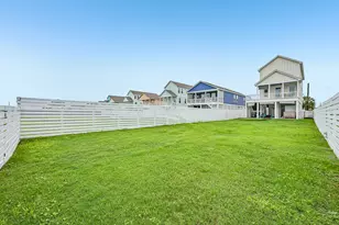 2435 103rd St, Galveston, TX 77554 - Photo 45