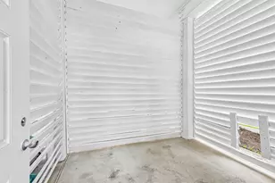 2435 103rd St, Galveston, TX 77554 - Photo 33