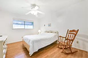 12118 Kirkholm Dr, Houston, TX 77089 - Photo 27