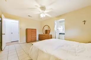 12118 Kirkholm Dr, Houston, TX 77089 - Photo 21