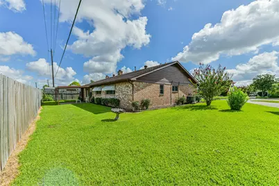 12118 Kirkholm Drive, Houston, TX 77089 - Photo 29
