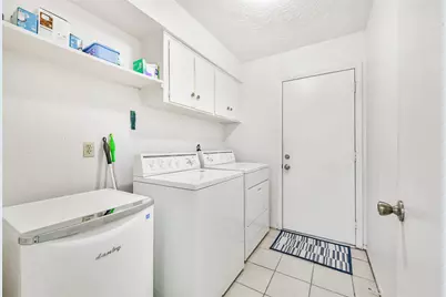 12118 Kirkholm Drive, Houston, TX 77089 - Photo 15