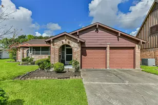 12118 Kirkholm Dr, Houston, TX 77089 - Photo 1