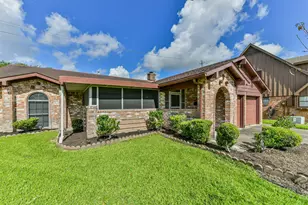 12118 Kirkholm Dr, Houston, TX 77089 - Photo 3