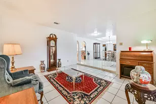 12118 Kirkholm Dr, Houston, TX 77089 - Photo 19