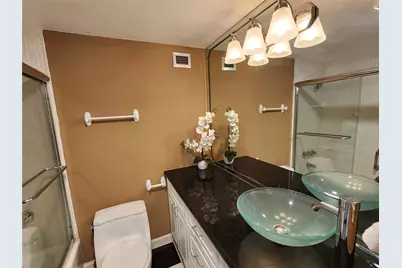 7510 Hornwood Drive #1606, Houston, TX 77036 - Photo 17