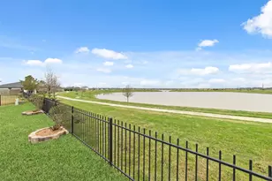 28931 Yachting Point Ln, Katy, TX 77494 - Photo 9
