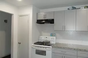 815 W Rittenhouse Rd, Houston, TX 77091 - Photo 3