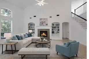 11 Korbel Ct, The Woodlands, TX 77382 - Photo 9