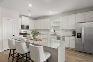 13709 Gaff Rig Dr, Texas City, TX 77510 - Photo 11