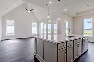 197 Peninsula Pt Dr, Montgomery, TX 77356 - Photo 13