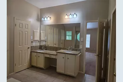 231 Needleleaf Lane, Sugar Land, TX 77479 - Photo 13