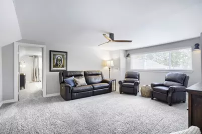 9214 Bintliff Drive, Houston, TX 77074 - Photo 21