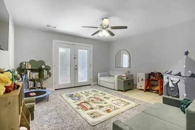9214 Bintliff Drive, Houston, TX 77074 - Photo 17