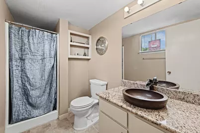 9809 Richmond Avenue #E8, Houston, TX 77042 - Photo 5