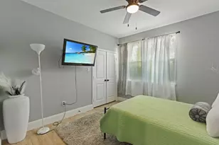 5607 Bacher St, Houston, TX 77028 - Photo 9