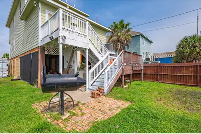 2723 Postoffice, Galveston, TX 77550 - Photo 27