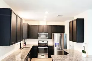 6035 Diamond Sky Ln, Houston, TX 77048 - Photo 9