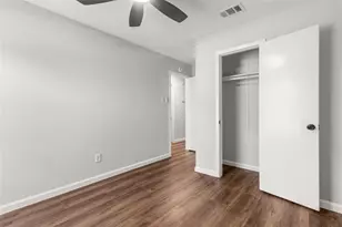8451 S Meadow Bird Cir, Missouri City, TX 77489 - Photo 21