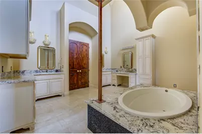 903 Chenango Drive, Angleton, TX 77515 - Photo 17