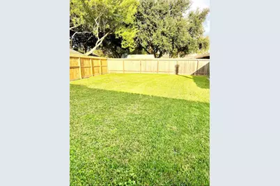 2826 Pickett Dr, League City, TX 77573 - Photo 23