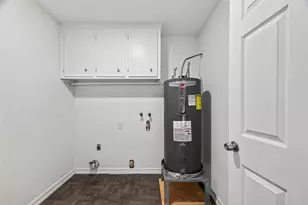 4311 Townes Forest Rd, Friendswood, TX 77546 - Photo 5