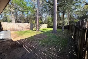 1610 Hazelwood St, Conroe, TX 77301 - Photo 15