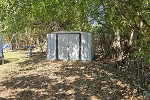 146 Hohldale St, Houston, TX 77022 - Photo 29